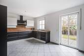 Kueche - 6 Zimmer Doppelhaushälfte zum Kaufen in München