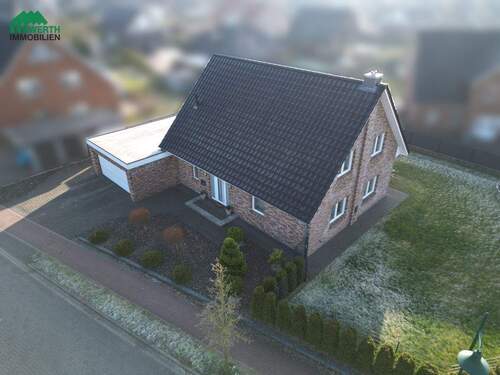 Luftaufnahme - Einfamilienhaus mit 169,10 m&sup2; in Harsefeld zum Kaufen