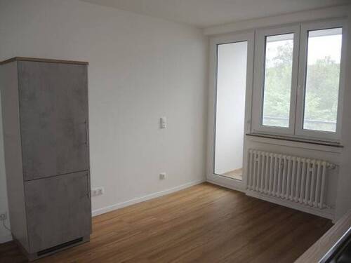 Küche mit Balkonzugang - 2 Zimmer Etagenwohnung in Bad Brückenau