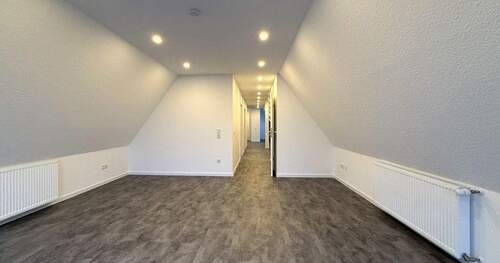 001 - Vermietung: Hochwertig sanierte Wohnung mit modernem Komfort und großzügigem Raumangebot