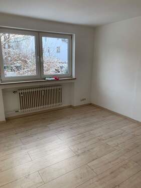 Wohnzimmer 1.jpg - 3 Zimmer Etagenwohnung zur Miete in Geretsried