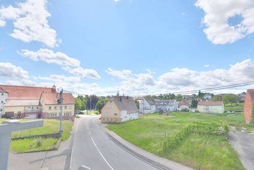 Aussicht Balkon - 4 Zimmer Etagenwohnung in Heilbronn