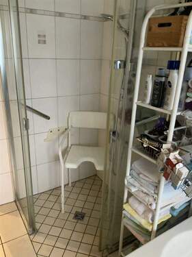 ... mit Dusche - 