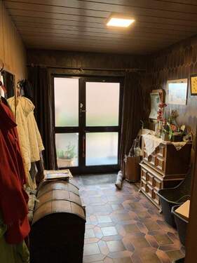 Diele - Einfamilienhaus mit 145,40 m&sup2; in Hamm zum Kaufen