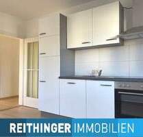 Lichtdurchflutete, charmante 3,5 Zi.-Mietwohnung in begehrter Lage von Singen - Singen (Hohentwiel)