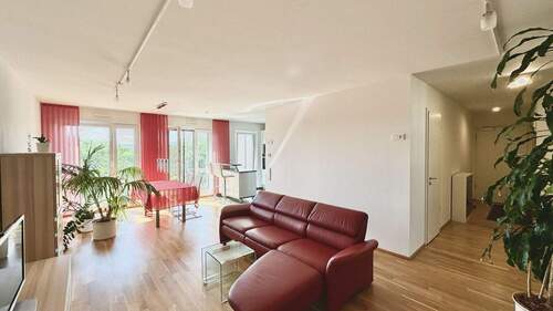 Wohnzimmer - 3 Zimmer Etagenwohnung in Frankfurt am Main