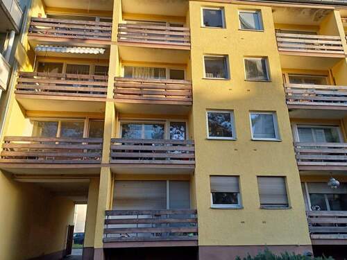 Haus Ansicht Hof Rückseite - Etagenwohnung mit 29,00 m&sup2; in Berlin zum Kaufen