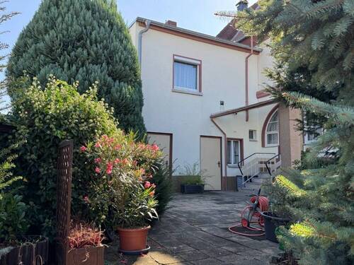 Hof - 3 Zimmer Einfamilienhaus in Wurzen
