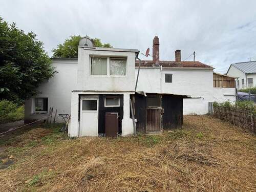 Titelbild - Imposantes Baugrundstück zur vielseitigen Nutzung in zentraler Lage von Wiesbaden-Dotzheim