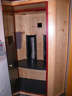 Wohnhaus KG Sauna - 
