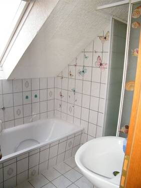 ELW Bad/WC im DG Nebengebäude - 