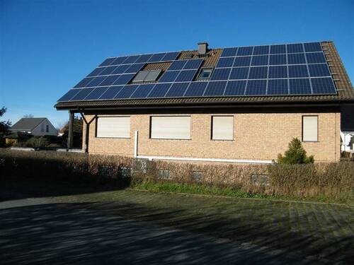 DSCF8135 - Einfamilienhaus mit 257,00 m&sup2; in Glaubitz zum Kaufen