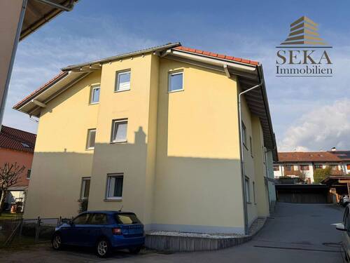 Außenansicht - Attraktive Lage nahe der Donaupromenade: 3-Zimmer-Wohnung mit Loggia, Ausblick & Stellplatz