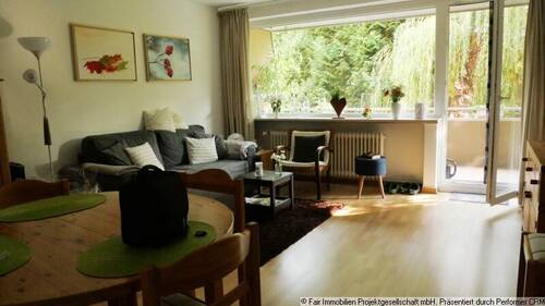 Wohnzimmer - 2 Zimmer Etagenwohnung in Buxtehude