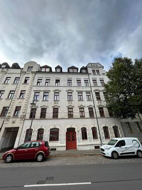 PHOTO-2023-10-05-16-10-07 - Großzügige 3-Zimmer mit Balkon, Wannenbad und Laminat in zentraler Lage! SP mgl.