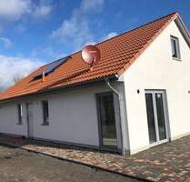 Modernes, altersgerechtes Einfamilienhaus in der Nähe der Hansestadt Stralsund zu vermietenverkaufen - Kramerhof / Groß Kedingshagen