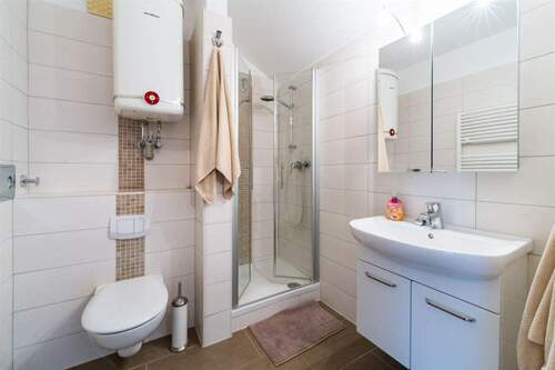 Badezimmer - Etagenwohnung mit 38,00 m² in Borkum zum Kaufen