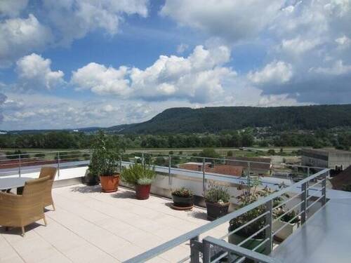 Blick auf Terrasse Wohnung 25 Richtung Rhein - 