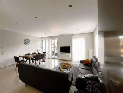 Bild 3 - 4 Zimmer Etagenwohnung in Mehing