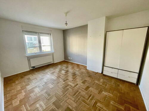 Schlafzimmer 1/Kind 2 - 