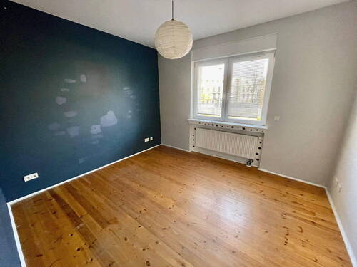 Schlafzimmer 2/ Büro - 