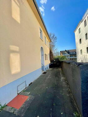 Außenansicht - 8 Zimmer Einfamilienhaus zum Kaufen in Hürth