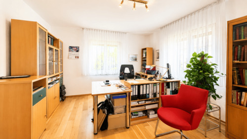 Büro EG - 