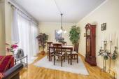 Wohn- und Esszimmer - 