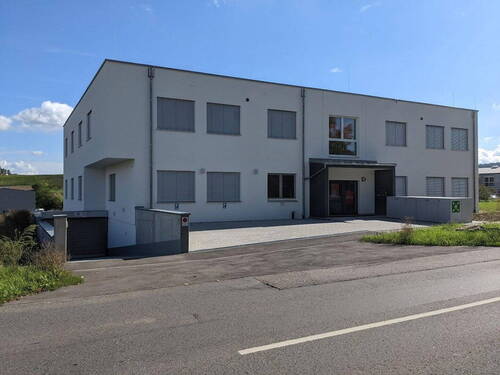 Ansicht Front - Büro zur Miete in Lehrensteinsfeld
