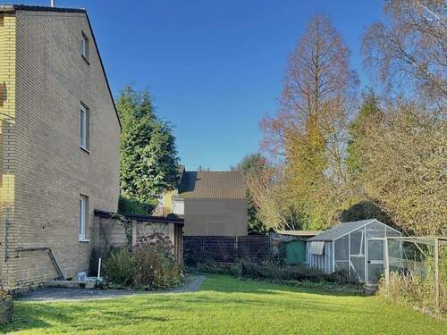 Baugrund Richtung Norden - 5 Zimmer Reihenendhaus zum Kaufen in Mettmann