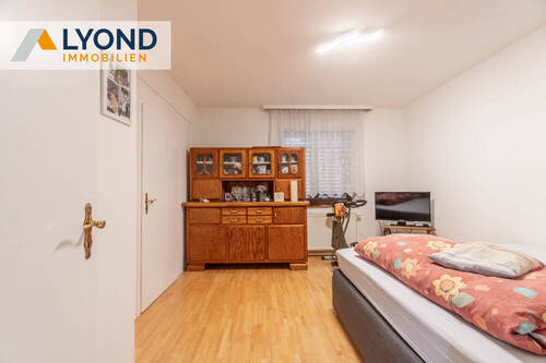 LYD 3791 - 6 Zimmer EG - 