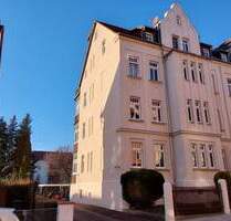 herrliche Dachgeschosswohnung mit Maisonette in Altenburg zu verkaufen.