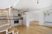 Schöne geräumige Wohnung - 3 Zimmer Etagenwohnung in Leonberg