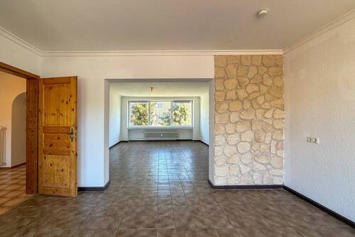 Blick ins Wohnzimmer - 