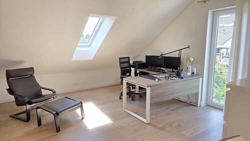 Arbeitszimmer im OG (1) - 