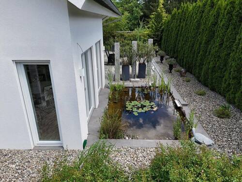 Südterrasse mit Teich (2) - 