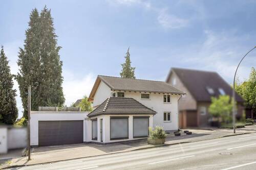 Ansicht_Strasse - 4 Zimmer Einfamilienhaus zum Kaufen in Oer-Erkenschwick