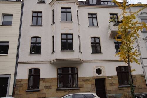 Hausansicht - 2 Zimmer-Altbauwohnung in Derendorf