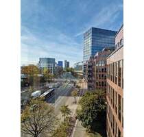 Möbliertes Teambüro in Hamburg - Michel-Blick & Elbphilharmonie-Ausblick