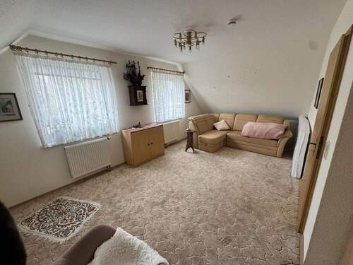 Schlafzimmer DG B.3 - 