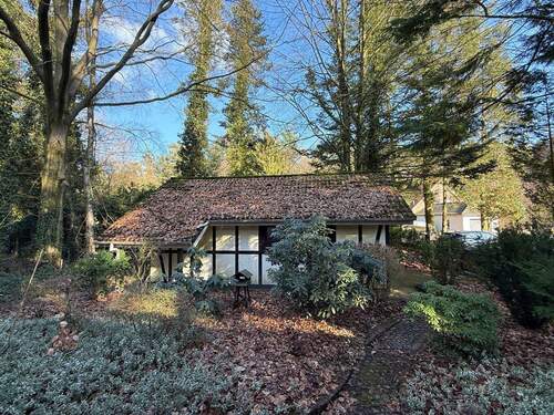 Garage vom Hauseingang - 