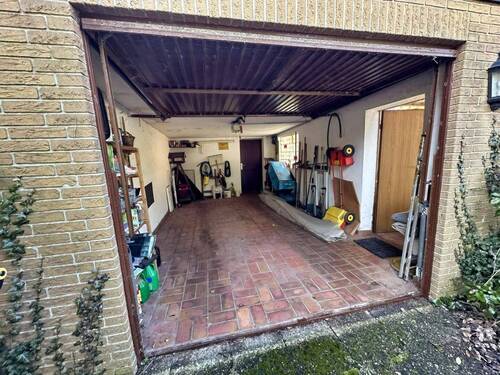 Garage - 