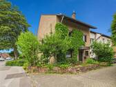 Hausansicht - 7 Zimmer Reihenendhaus zum Kaufen in Pulheim