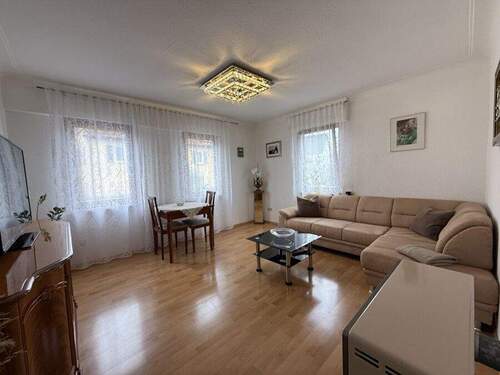 EG Wohnzimmer - 6 Zimmer Mehrfamilienhaus, Wohnhaus zum Kaufen in Ludwigsburg