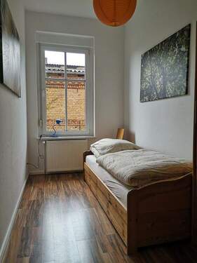 Schlafzimmer 3 unten - 