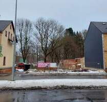 Wohngrundstück für Haushälfte in Chemnitz zu verkaufen.