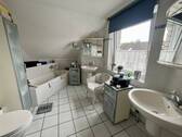 Bad am Elternschlafzimmer - 
