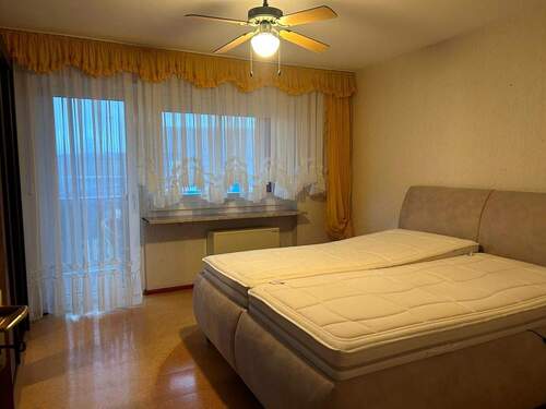 4 Schlafzimmer im EG.jpg - 