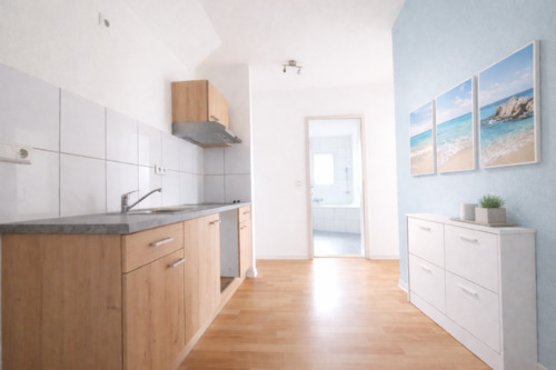 Eingang Digitales Staging OG li - 2 Zimmer Etagenwohnung in Stuttgart