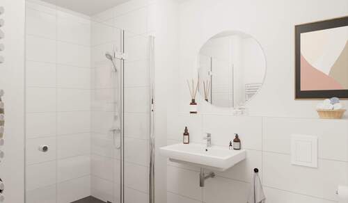 Modern gefliestes Badezimmer mit bodengleicher Dus - 